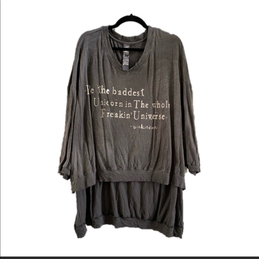 ISO: Magnolia Pearl “baddest unicorn” top